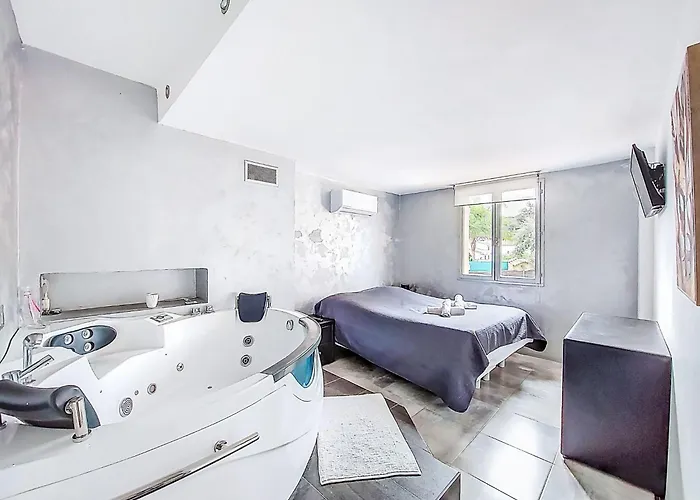 بيت للعطل Holiday Home La Bressado-3 By Interhome